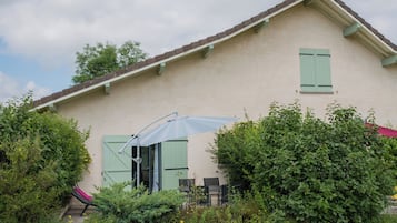 Duplex, Ensuite (Centaurée) | Terrace/patio