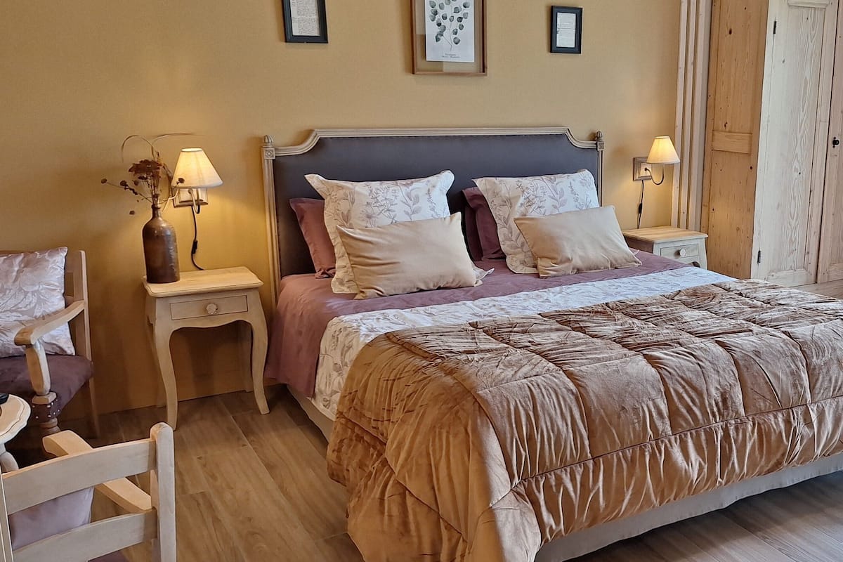 Superior Double Room, Ensuite (La Chaume) | 1 bedroom, premium bedding, individually decorated