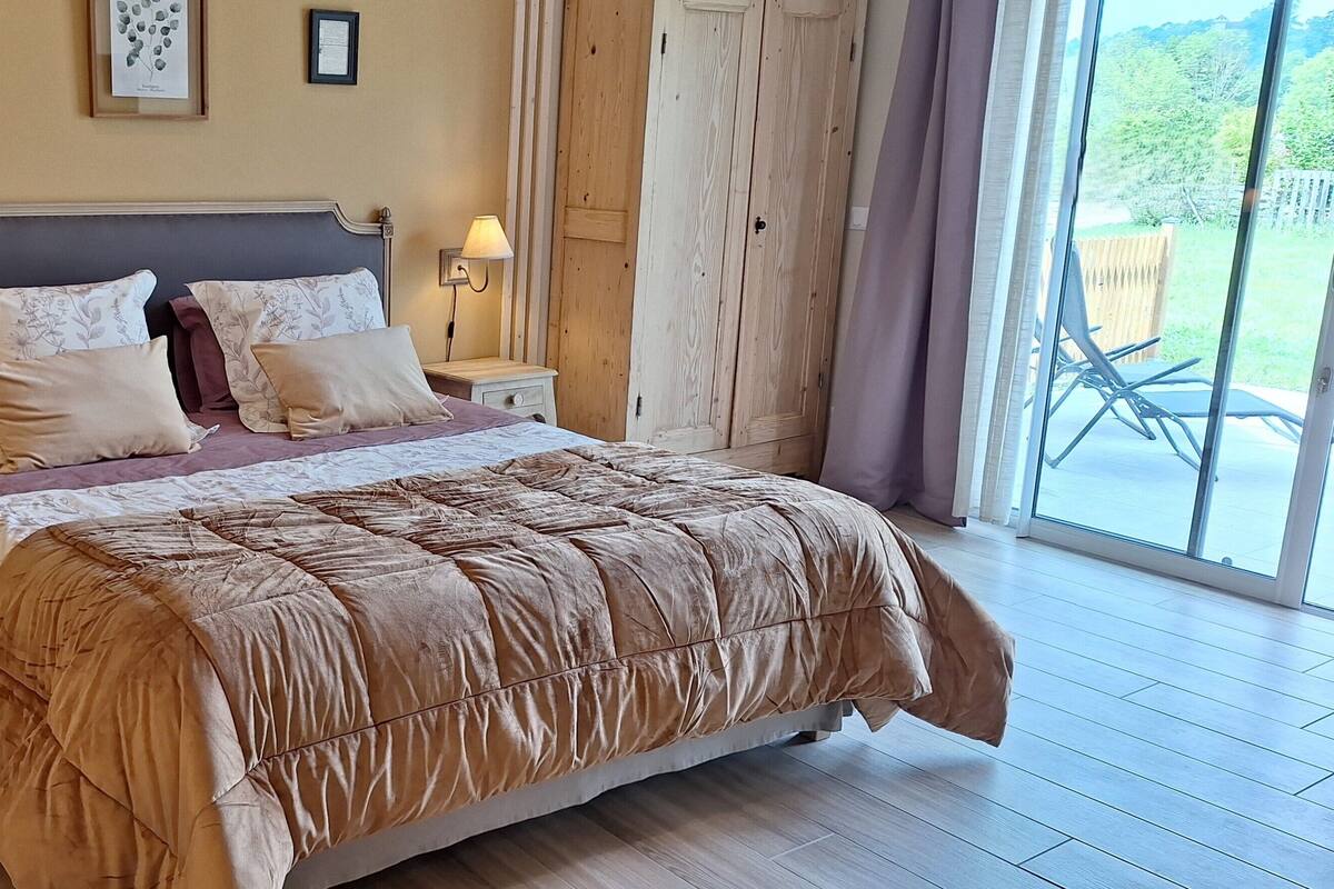 Superior Double Room, Ensuite (La Chaume) | Property amenity