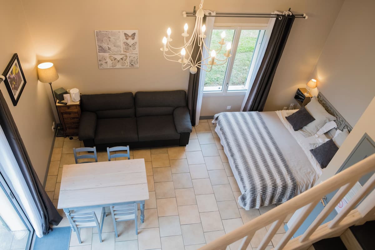 Duplex, Ensuite (Centaurée) | 1 bedroom, premium bedding, individually decorated