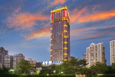 Haikou Mingguang Shengyi Hotel