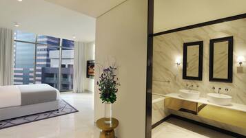 Huoneisto, 3 makuuhuonetta (Podium) | Kylpyhuone | Ympäristöystävälliset hygieniatuotteet, hiustenkuivaaja, kylpytakit