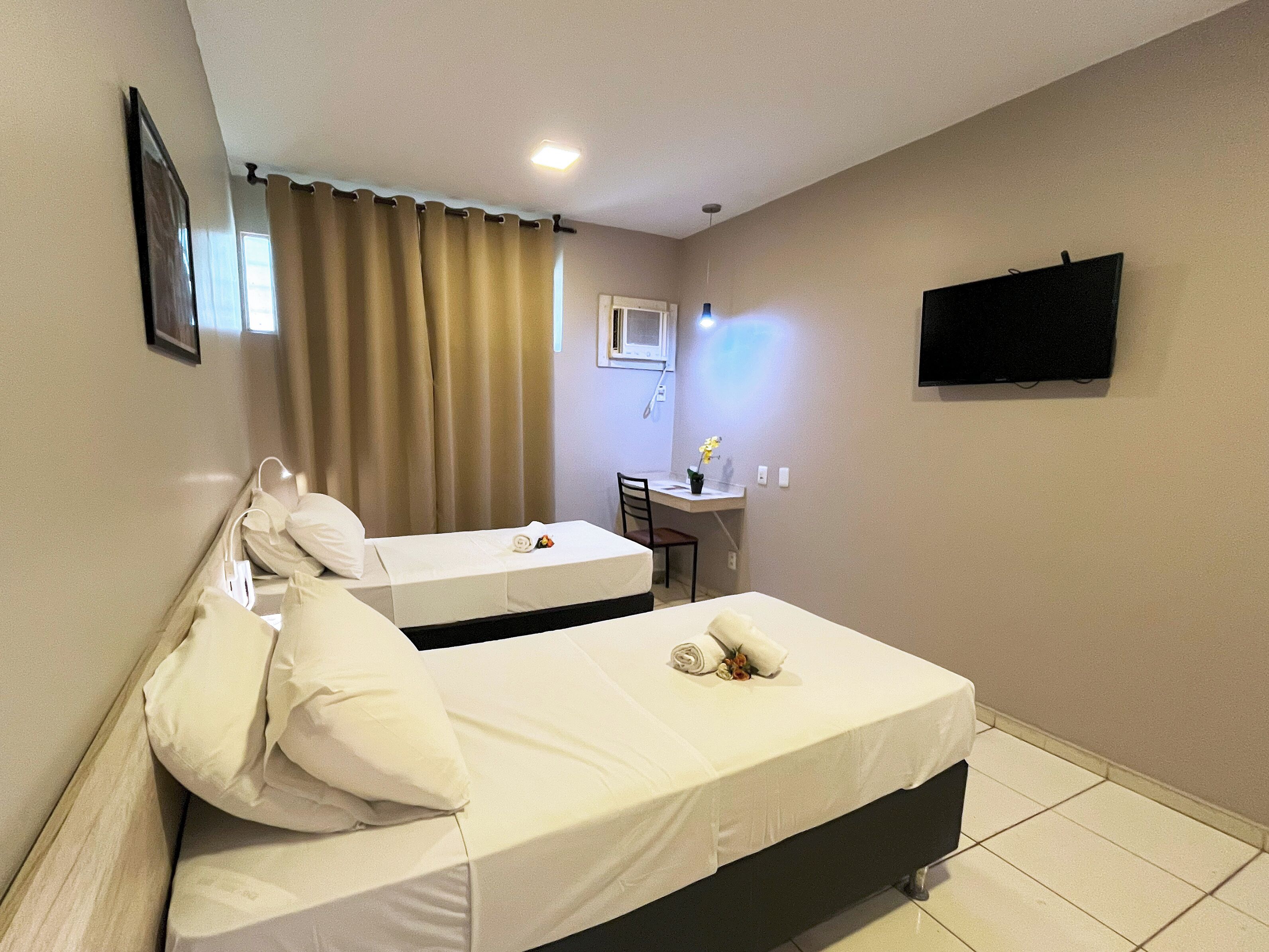 Foto - Hotel Econotel by Bsb Inn