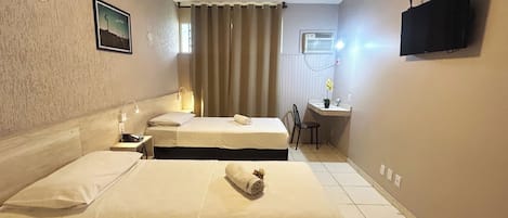Standard Twin Room | 1 bedroom, minibar, individually decorated, individually furnished