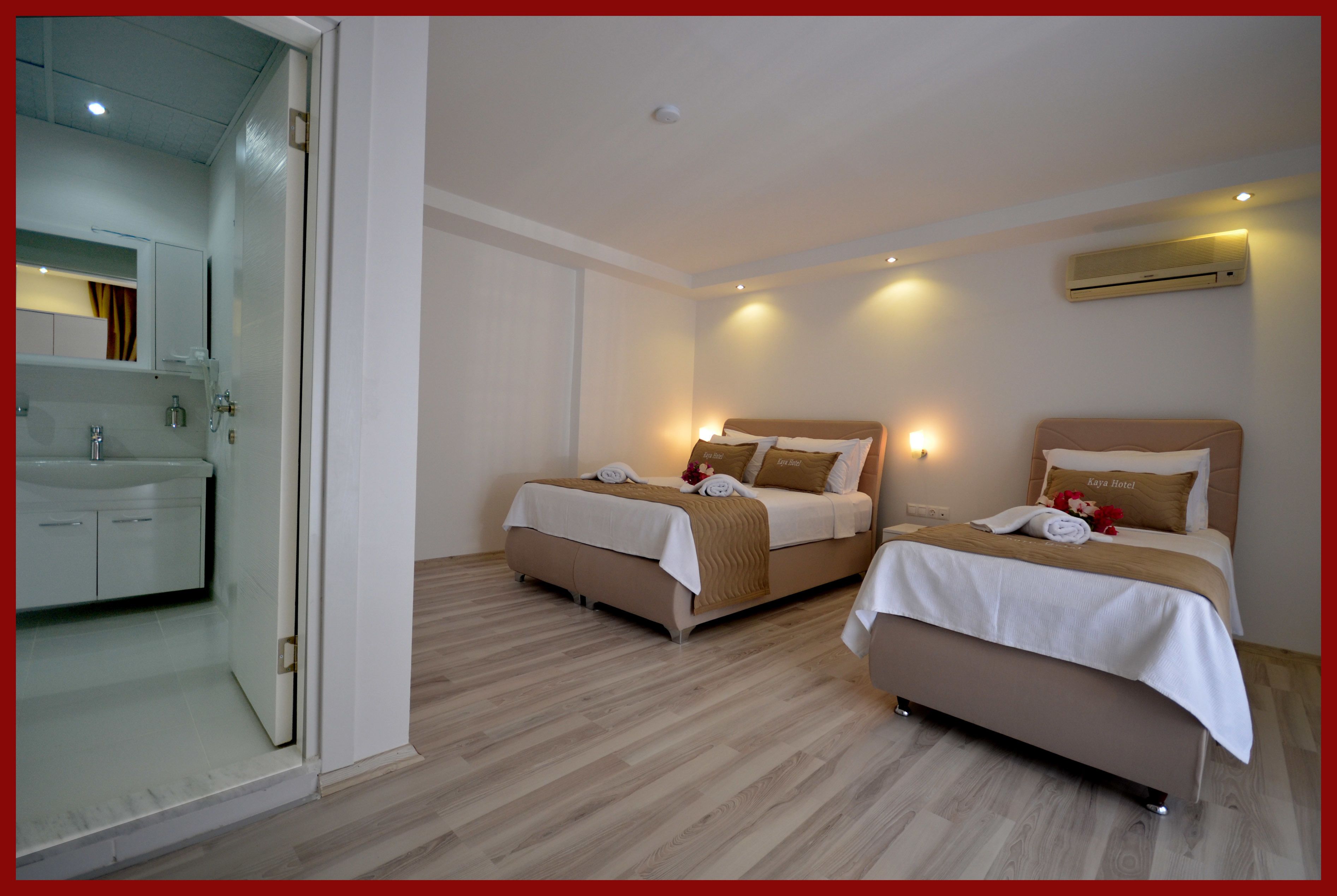 standard double room, garden view | minibar, blackout curtains, soundproofing, rollaway beds