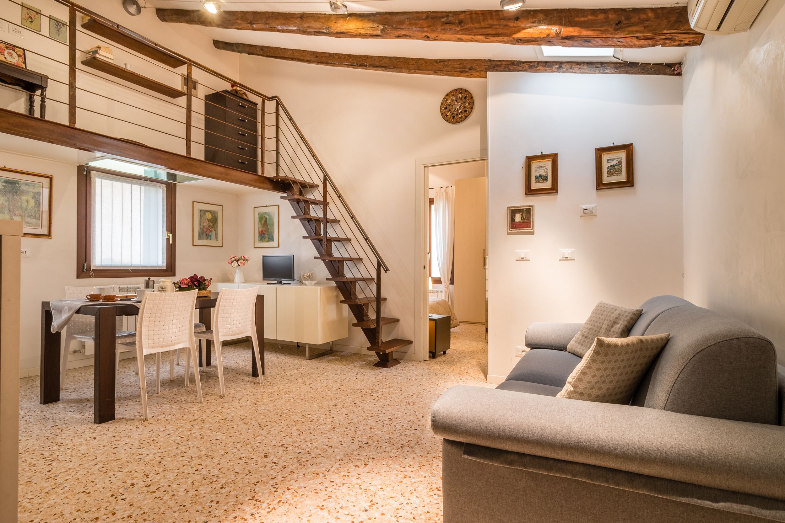 Appartement, 1 chambre | Coin séjour | Télévision à écran plat