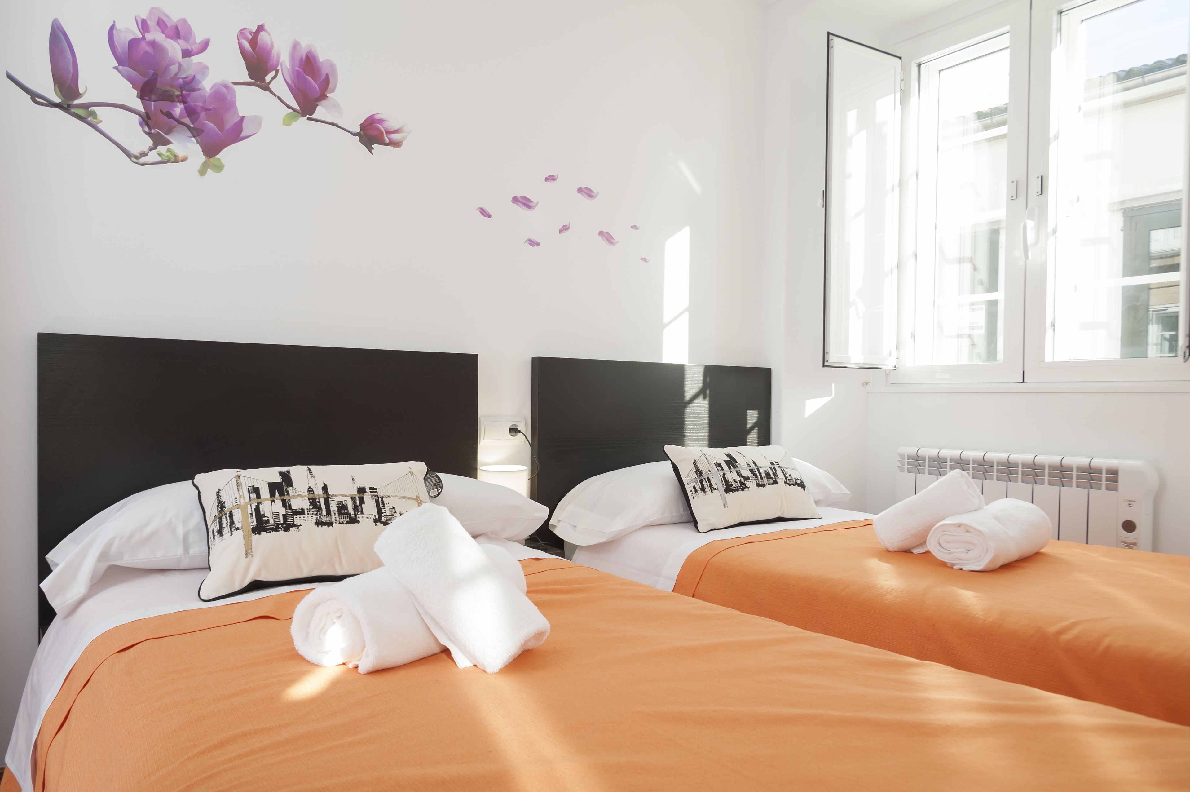 Apartment, Mehrere Betten | 2 Schlafzimmer, hochwertige Bettwaren, Daunenbettdecken