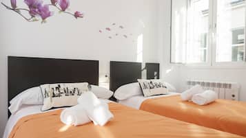 Apartment, Multiple Beds | 2 bedrooms, premium bedding, down comforters, pillowtop beds