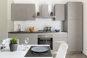 Deluxe-Apartment, Balkon | Eigene Küche