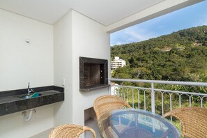 Leilighet, 1 dobbeltseng, ikke-røyk | Utendørsservering