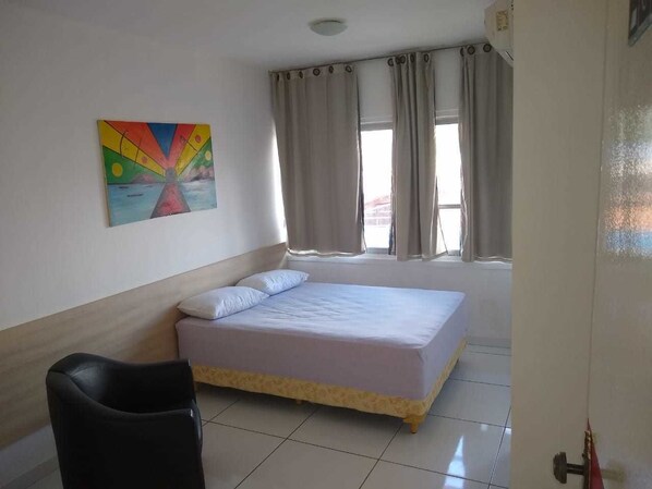 Room, 1 Double Bed, Non Smoking | Blackout drapes, free WiFi, bed sheets