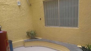 Room, 1 Double Bed, Non Smoking | Living area | LED TV - Piaui Apart Hotel (Teresina)
