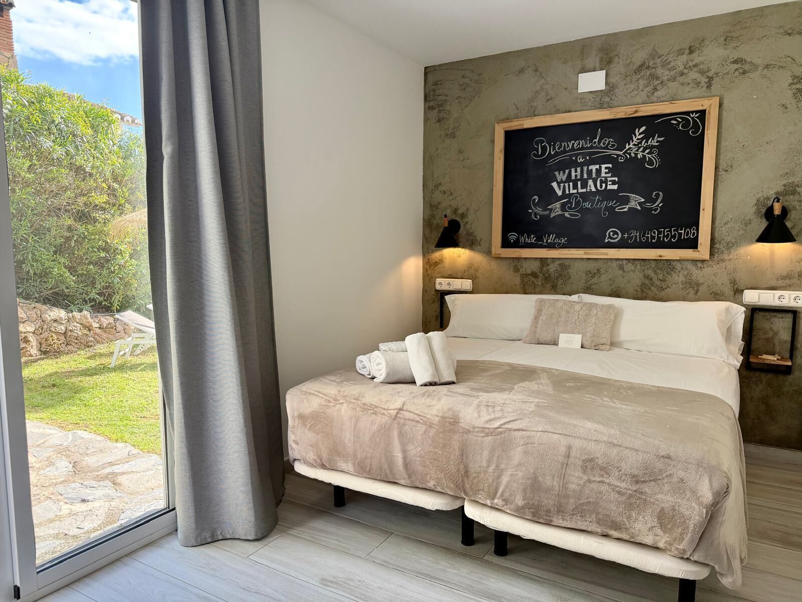 Foto - White Village Boutique, Benalmádena