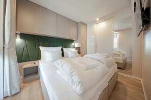 Mobile Home Confort, 2 chambres, non-fumeurs, vue montagne | 2 chambres, matelas mémoire de forme