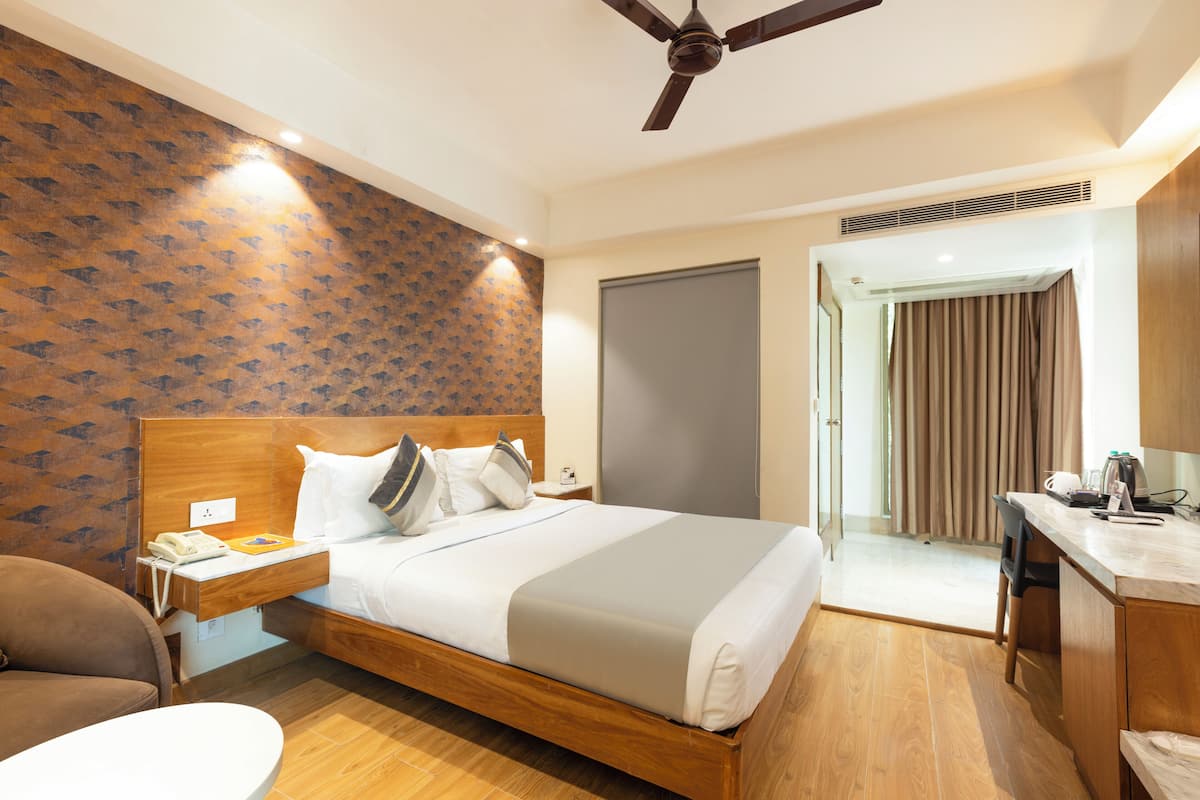 Executive Twin Room, 1 Double Bed, Non Smoking, City View