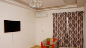 Living area - Residence Loulou (Abidjan)