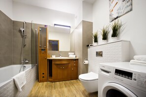 Business Apartment | Bathroom | Towels - P&O Apartments Cybernetyki 2 (Warsaw)