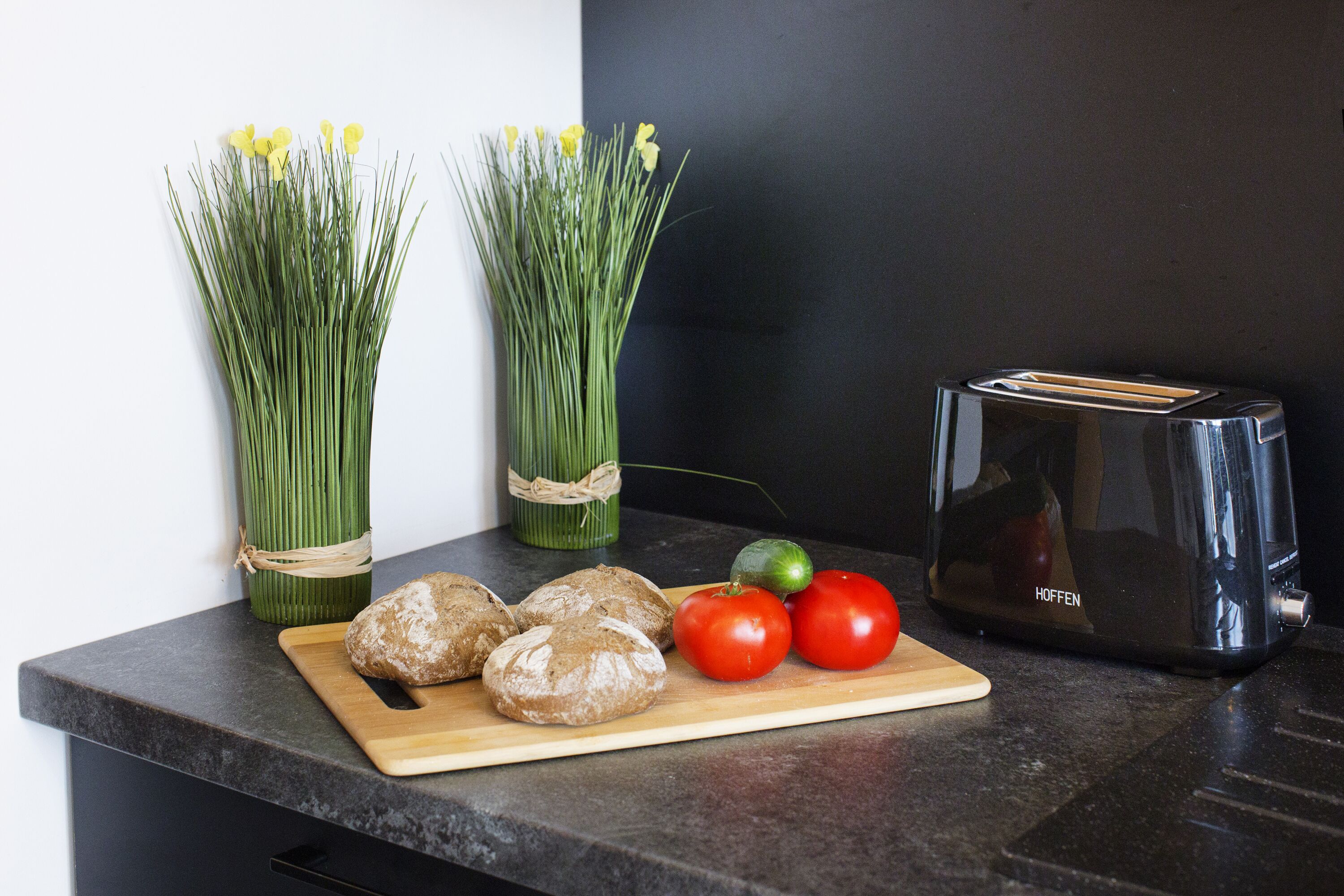 daily cooked-to-order breakfast (pln 25 per person)