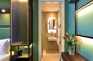 Minibar, in-room safe, desk, soundproofing