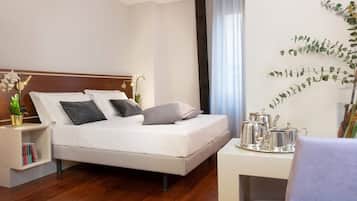 Minibar, coffres-forts dans les chambres, rideaux occultants