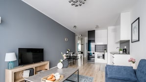 Leilighet – comfort | Oppholdsområde | Flatskjerm-TV