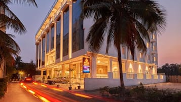 Front of property – evening/night