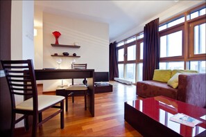 時尚公寓 | 客廳 | 平面電視