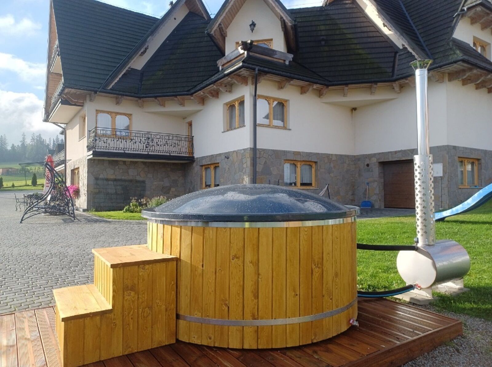 室外 SPA 浴池