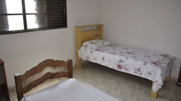 TvÄbÀddsrum - icke-rökare | Gratis wi-fi och sÀngklÀder