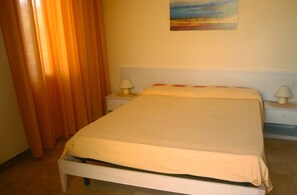 ห้องดับเบิล, วิวสวน | Wi-Fi ฟรี, ผ้าปูที่นอน