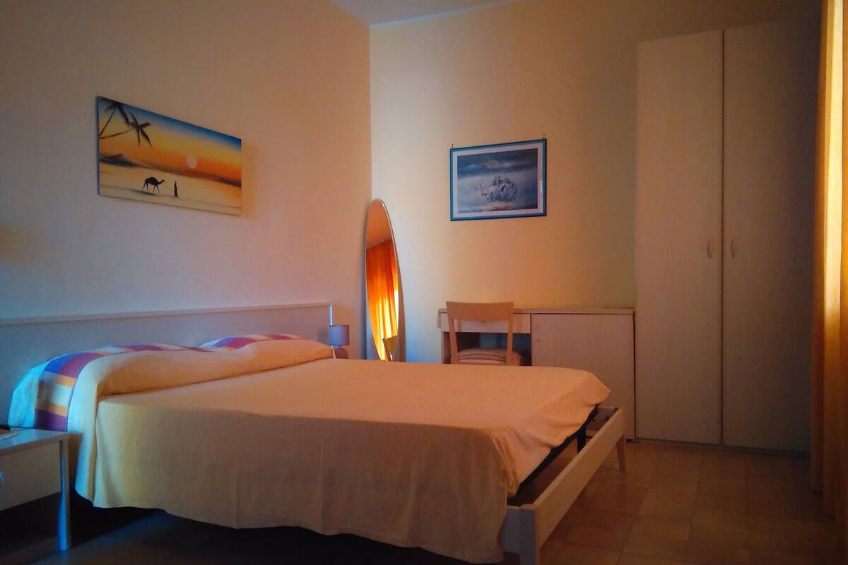 Habitación doble, vista al jardín | Wifi gratis y ropa de cama