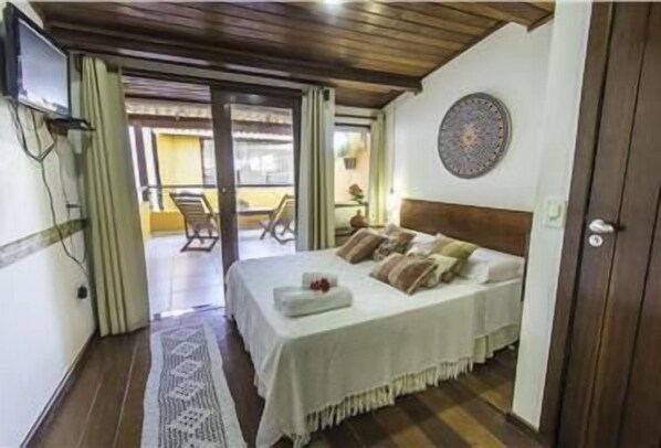 Minibar, blackout drapes, free WiFi, bed sheets - Pousada Funny (Morro de Sao Paulo)