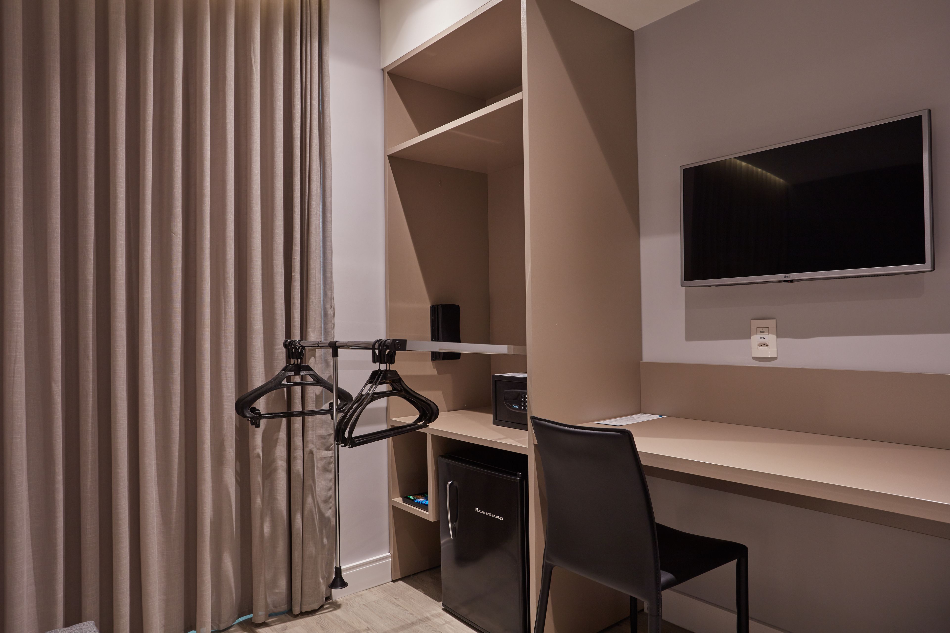 standard double room, accessible | room amenity