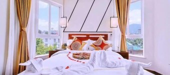 Tengchong Longju Garden Villa Hotel