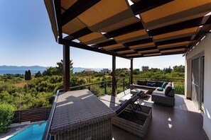 Property grounds - Fabulous sunset view villa Rampada (Zadar)