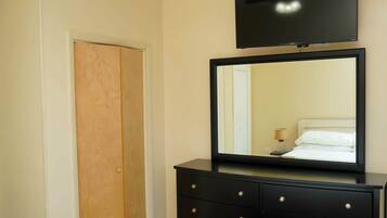 1 soverom, strykejern/-brett, wi-fi og sengetøy