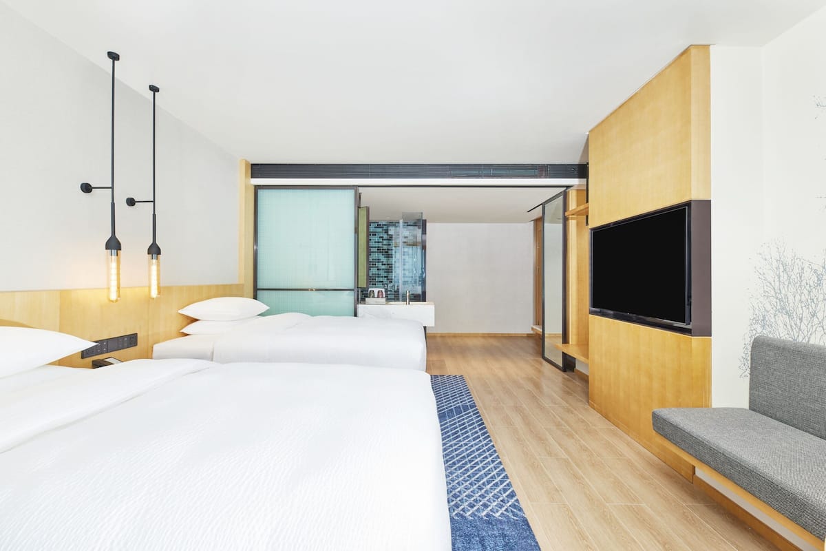 Premium-Doppelzimmer, 2 Doppelbetten, Stadtblick