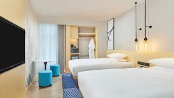 Standard-Doppelzimmer, 2 Doppelbetten, Stadtblick