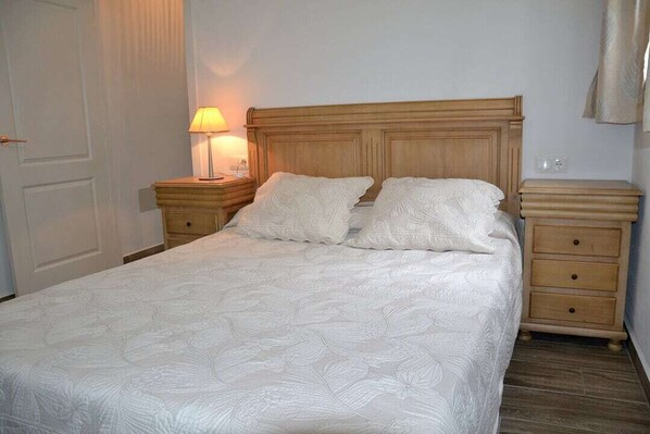 1 bedroom, iron/ironing board, bed sheets