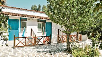 Studio | Terrace/patio