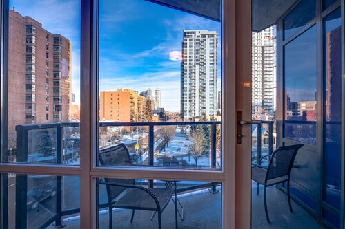 Suite Digs The Park