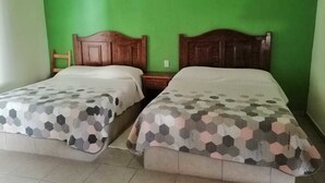 Room - Hotel Mary (Batopilas)