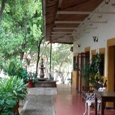 Hotel Mary
