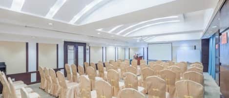 สถานที่จัดงานประชุม