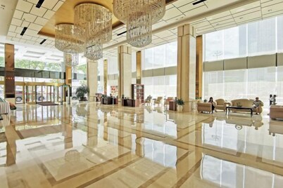 Huatian Hotel