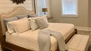 4 Schlafzimmer, Bügeleisen/Bügelbrett, kostenloses WLAN, Bettwäsche