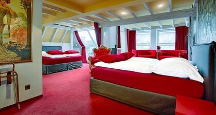 Hotel Am Museum Kv Ln