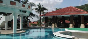 Evergreen Resort Hotel