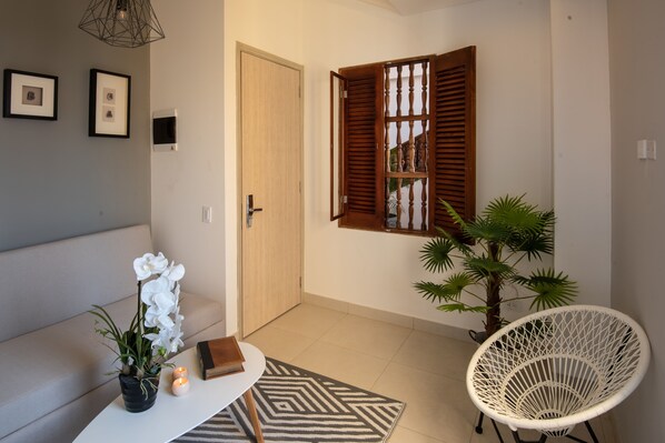Elite Apartment, Multiple Beds, Non Smoking, City View | Living room - Ganem Lifestyle Suites (Cartagena)