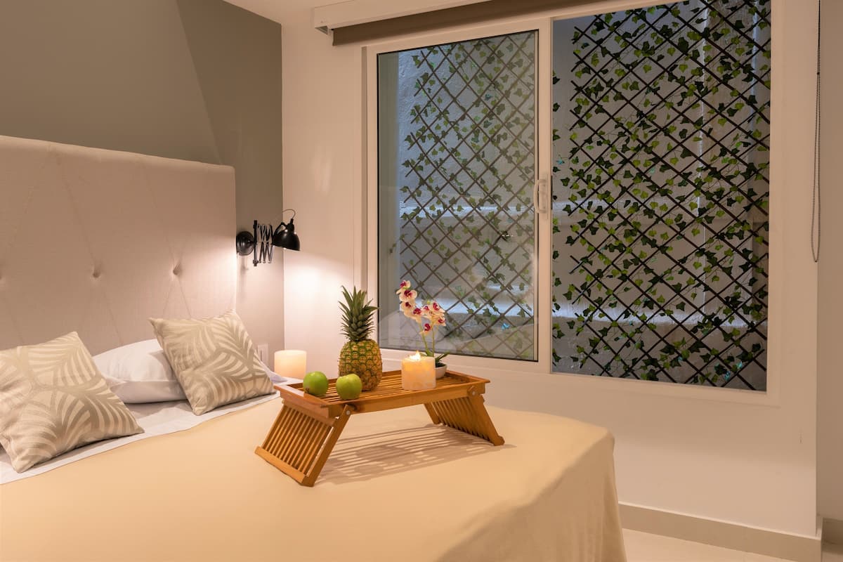 Minibar, blackout curtains, iron/ironing board, free WiFi